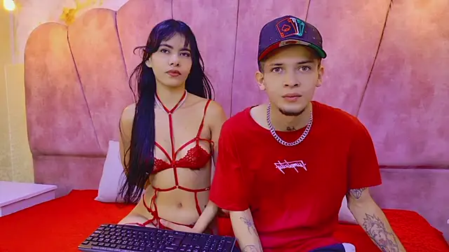 kendalltaylorr online show from November 23, 2025, 12:48 pm