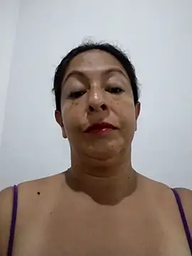 Snapshot of Catalina_JH chatting on March 2, 2025, 9:32 am Catalina JH online show from March 2, 2025, 9:32 am