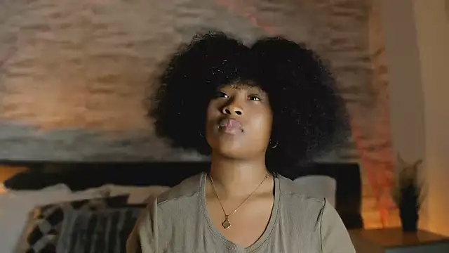 Anneth  M online show from November 13, 2025, 7:51 pm