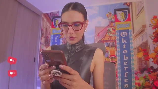 DanyNova Co online show from September 29, 2025, 9:09 pm