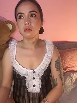 Snapshot of Nathy__8 chatting on February 19, 2025, 3:17 am Nathy  8 online show from February 19, 2025, 3:17 am