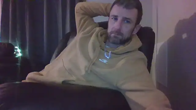 HungStud4You online show from February 18, 2025, 8:27 am