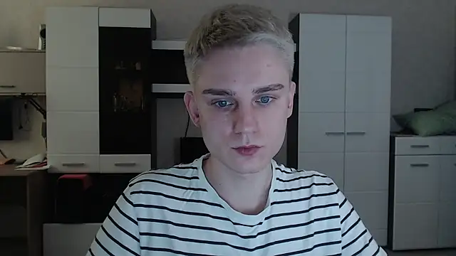 angryzan online show from February 20, 2025, 7:23 am