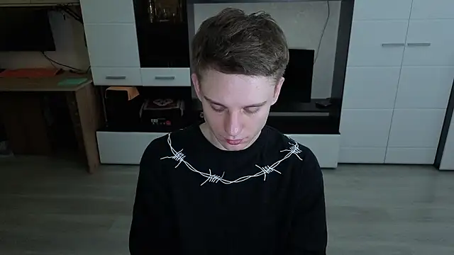 angryzan online show from February 16, 2026, 5:17 am