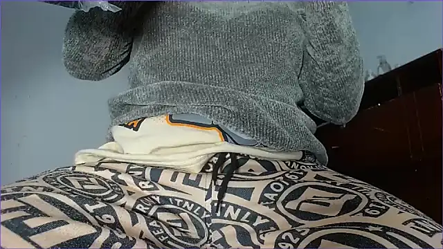 hairy pussywet online show from December 4, 2025, 5:06 am