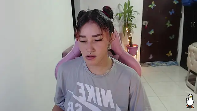 littleangel1 m online show from September 27, 2025, 10:27 pm