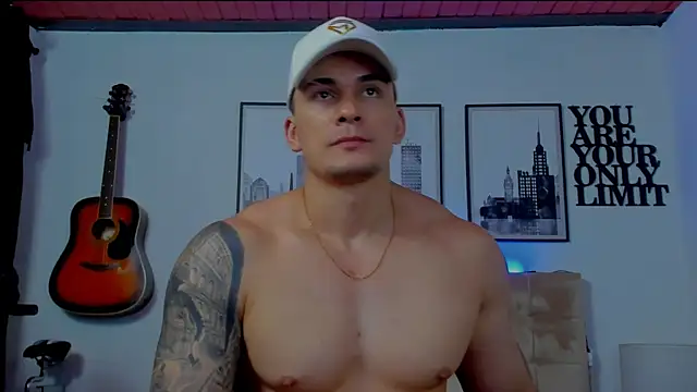 Snapshot of seancarreraa chatting on January 9, 2025, 12:03 am seancarreraa online show from January 9, 2025, 12:03 am