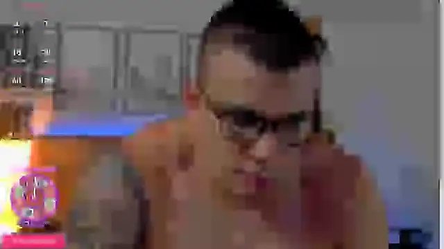 Snapshot of seancarreraa chatting on September 9, 2025, 4:11 am seancarreraa online show from September 9, 2025, 4:11 am