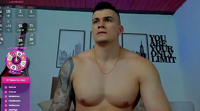 Snapshot of seancarreraa chatting on January 21, 2025, 8:11 pm seancarreraa online show from January 21, 2025, 8:11 pm