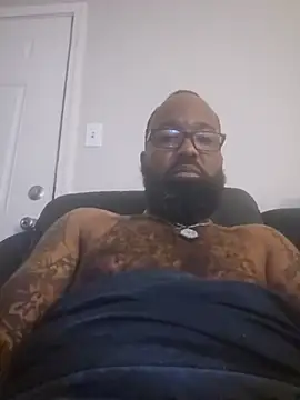 GallowayGooch1085 online show from June 24, 2026, 8:57 am