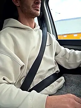 Zeefy online show from February 12, 2026, 9:53 am