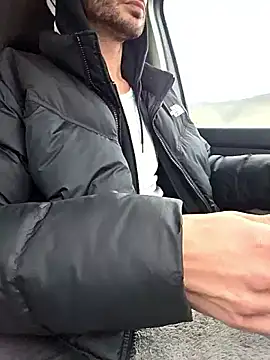 Zeefy online show from December 23, 2025, 8:35 am