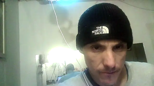 bigdickmtlqc online show from February 1, 2025, 5:39 am