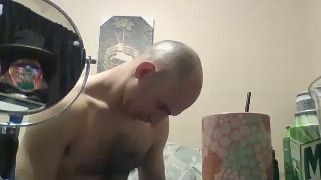 hailzeffn online show from April 15, 2026, 7:58 pm