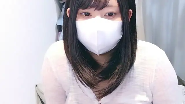 YUTSU KI online show from July 18, 2026, 4:59 pm