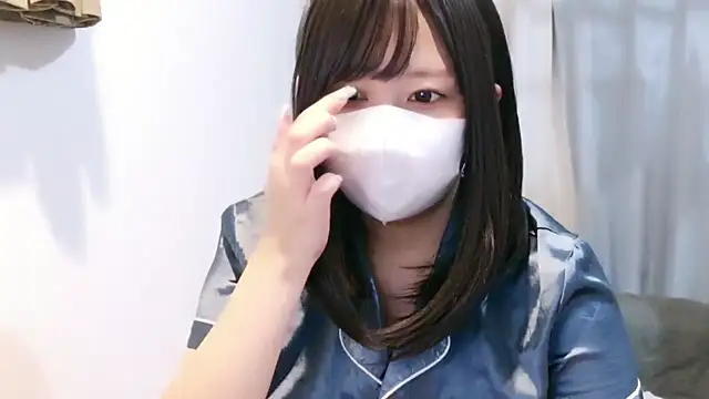 YUTSU KI online show from July 8, 2026, 3:56 pm