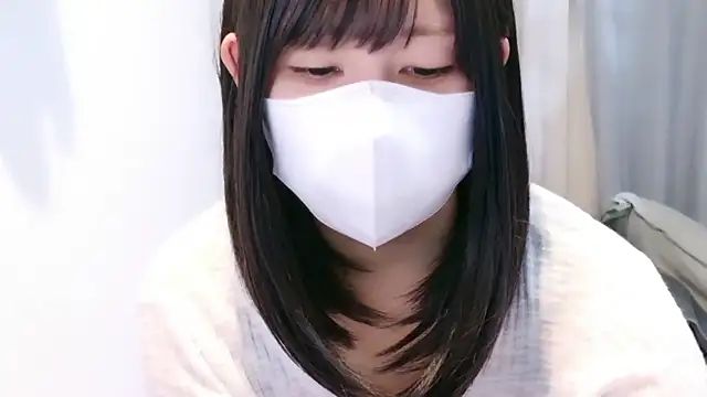 YUTSU KI online show from July 14, 2026, 6:14 pm