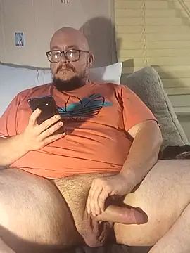 Snapshot of Spunonymous chatting on October 6, 2025, 9:10 am Spunonymous online show from October 6, 2025, 9:10 am