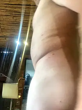 sexycouple109 online show from November 18, 2025, 4:21 pm