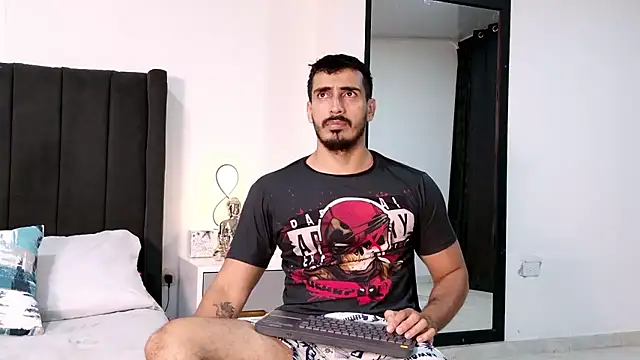 muscle ares online show from January 11, 2026, 11:22 pm