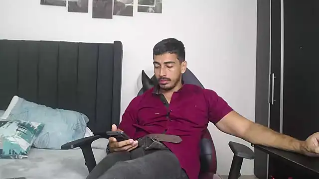 muscle ares online show from March 13, 2025, 12:56 pm