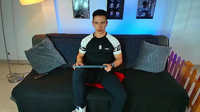 Snapshot of Baxter_Dex chatting on January 7, 2026, 9:20 pm Baxter Dex online show from January 7, 2026, 9:20 pm