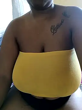 Snapshot of Sexy_Monalisah chatting on February 3, 2025, 10:25 am Sexy Monalisah online show from February 3, 2025, 10:25 am