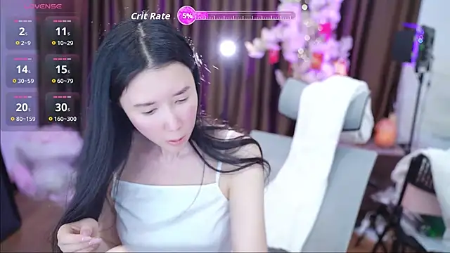 tina0604 online show from October 10, 2025, 12:22 am