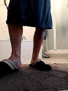 maxcock214 online show from November 18, 2025, 3:15 pm