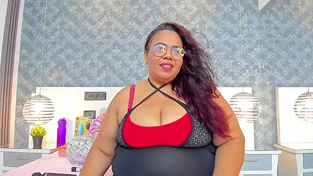 Snapshot of AshleyGrahams chatting on February 27, 2025, 8:42 pm AshleyGrahams online show from February 27, 2025, 8:42 pm