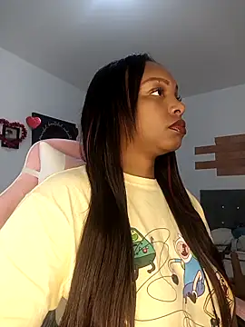 Snapshot of kitty__blackgl chatting on February 19, 2025, 9:39 am kitty blackgl online show from February 19, 2025, 9:39 am