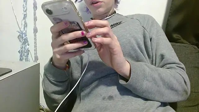 watermellonpussy online show from April 12, 2026, 1:20 am