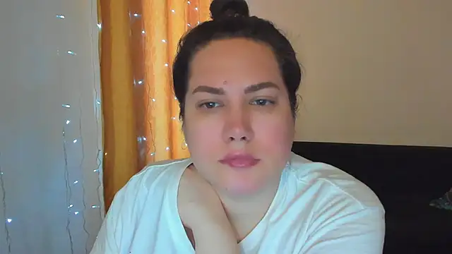 Snapshot of _madalexa_ chatting on February 13, 2026, 1:11 pm madalexa online show from February 13, 2026, 1:11 pm