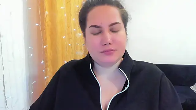 Snapshot of _madalexa_ chatting on February 27, 2026, 7:24 pm madalexa online show from February 27, 2026, 7:24 pm