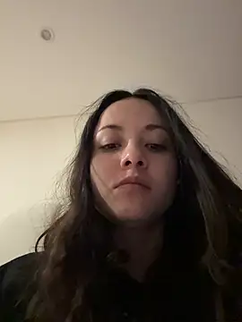 Megan Rodrigo online show from July 1, 2026, 4:35 am