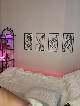 Megan Rodrigo online show from September 26, 2025, 9:32 pm