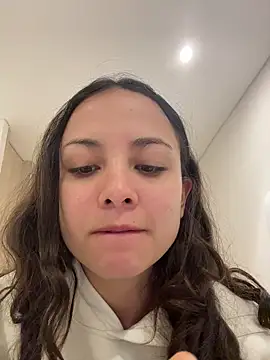 Megan Rodrigo online show from July 16, 2026, 3:36 am