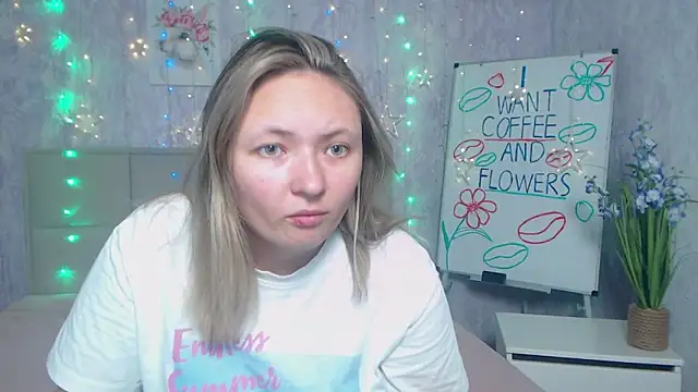 SallyVerda online show from September 11, 2025, 5:13 pm