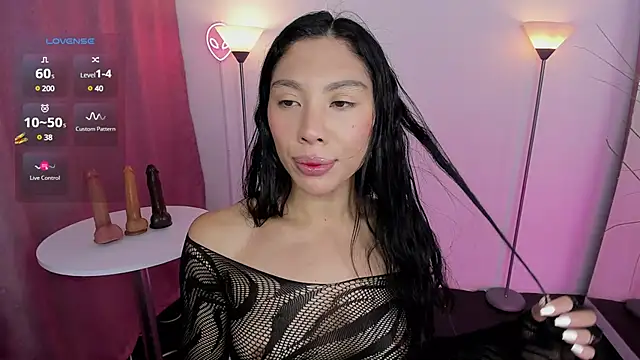 Dayanna tecca online show from February 18, 2025, 10:25 pm