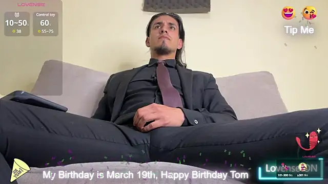 Tom blunt96 online show from March 20, 2025, 11:23 pm