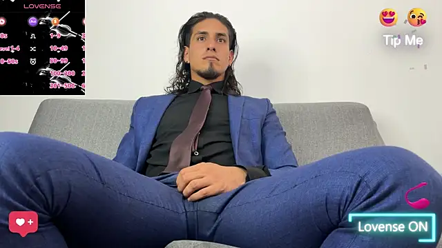 Tom blunt96 online show from September 18, 2025, 4:21 pm