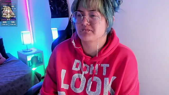 lucky-leah online show from March 20, 2026, 4:13 am