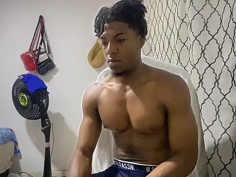 Snapshot of andrews2399 chatting on September 27, 2025, 1:06 pm andrews2399 online show from September 27, 2025, 1:06 pm