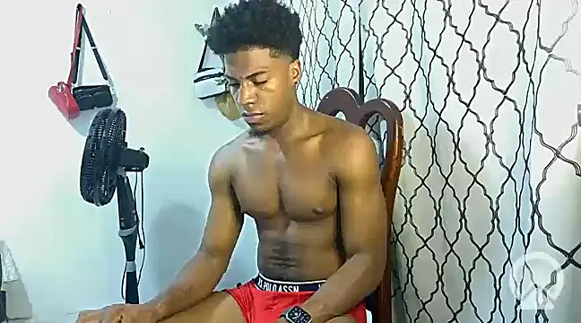 Snapshot of andrews2399 chatting on February 11, 2025, 1:20 am andrews2399 online show from February 11, 2025, 1:20 am