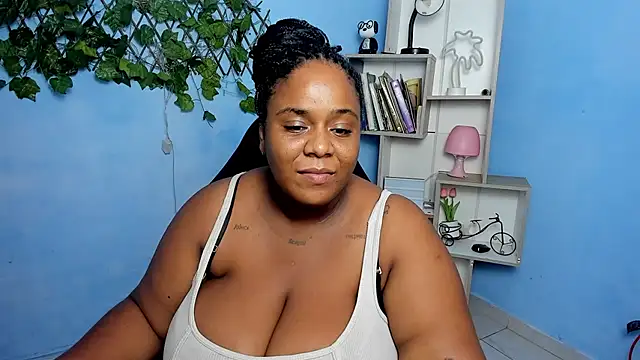 bbw charlote online show from November 24, 2025, 12:05 pm