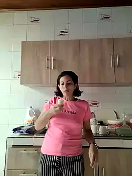 NATALIA MAGICK online show from February 1, 2025, 6:08 pm