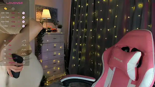 FreyaRaya online show from March 13, 2025, 8:26 am