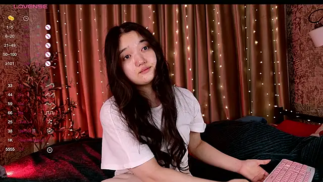 Snapshot of FreyaRaya chatting on February 27, 2026, 3:18 am FreyaRaya online show from February 27, 2026, 3:18 am