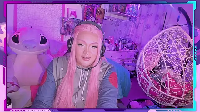 Snapshot of MegariaB chatting on March 13, 2025, 4:49 am MegariaB online show from March 13, 2025, 4:49 am