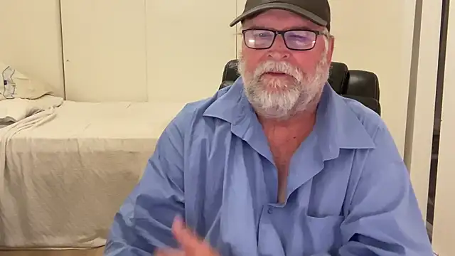 Drummajor online show from April 25, 2026, 4:04 am